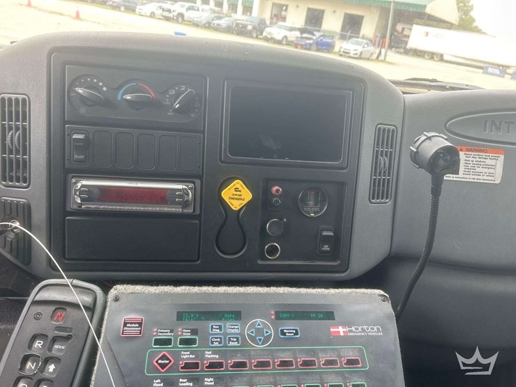 2006-international-durastar-4400-image-70