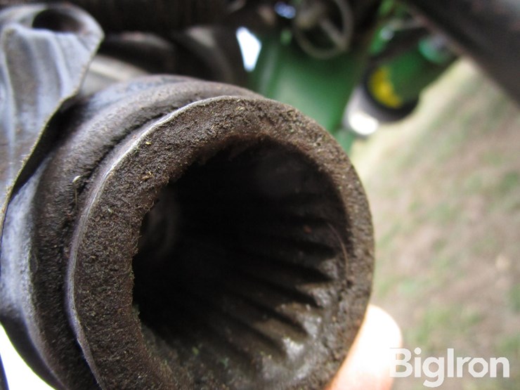 john-deere-568-image-10