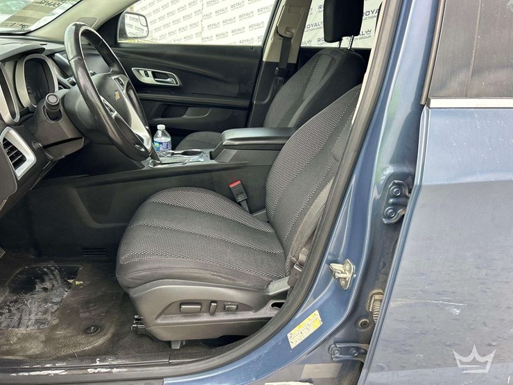 2012-chevrolet-equinox-image-12