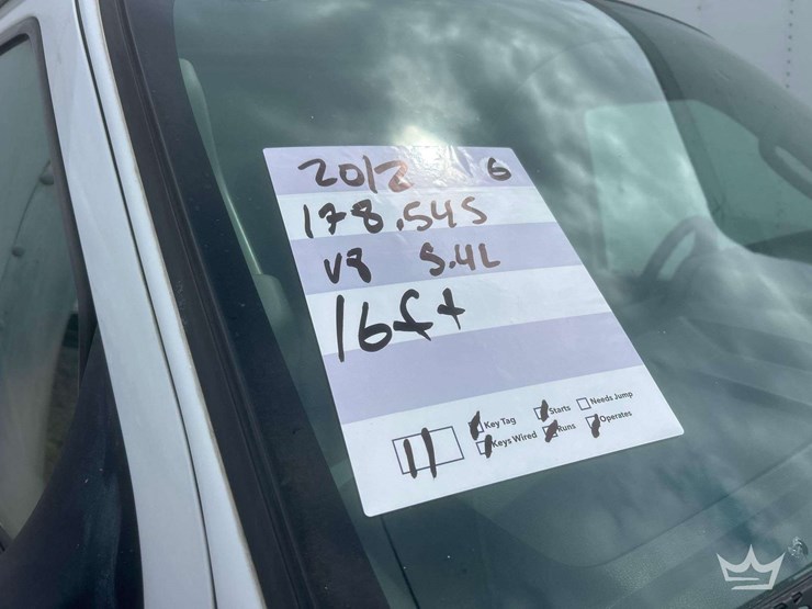 2012-ford-e350-image-27