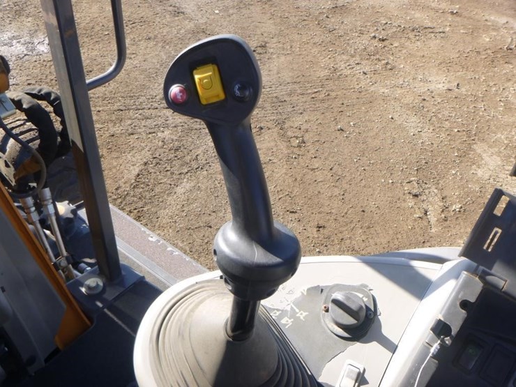 2021-case-570n-ep-image-27