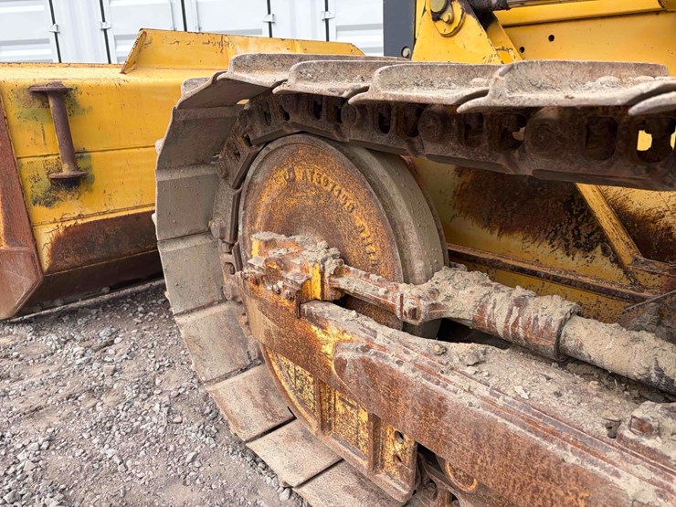 2005-deere-650j-xlt-image-7