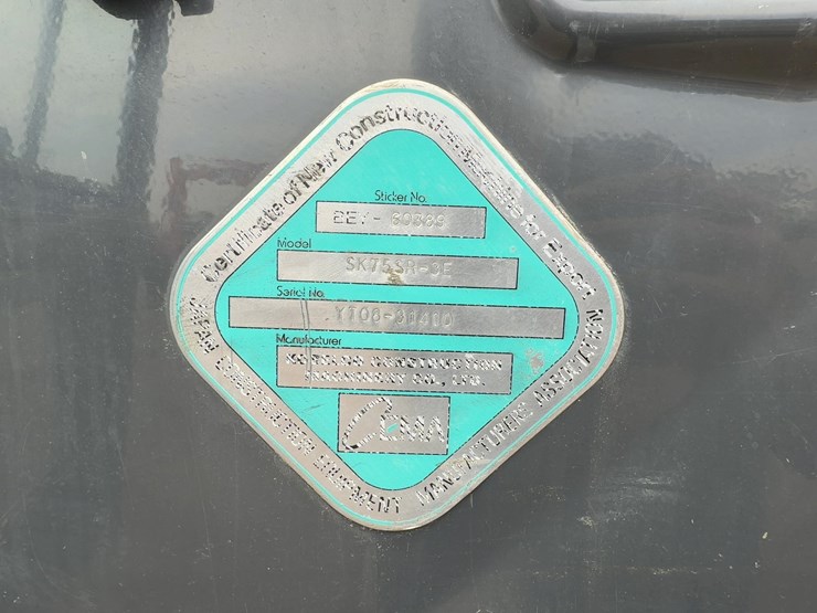 2017-kobelco-sk75sr-3e-image-34