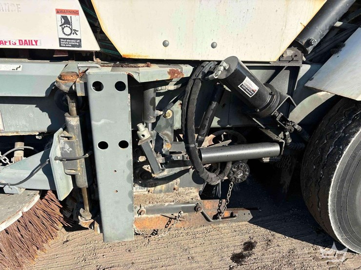 2015-global-m3-image-24