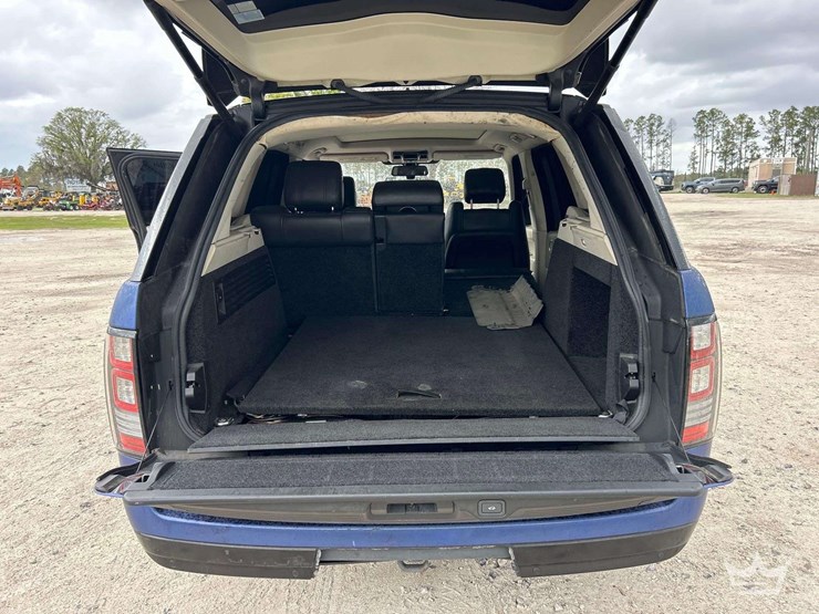 2013-land-rover-range-rover-image-23