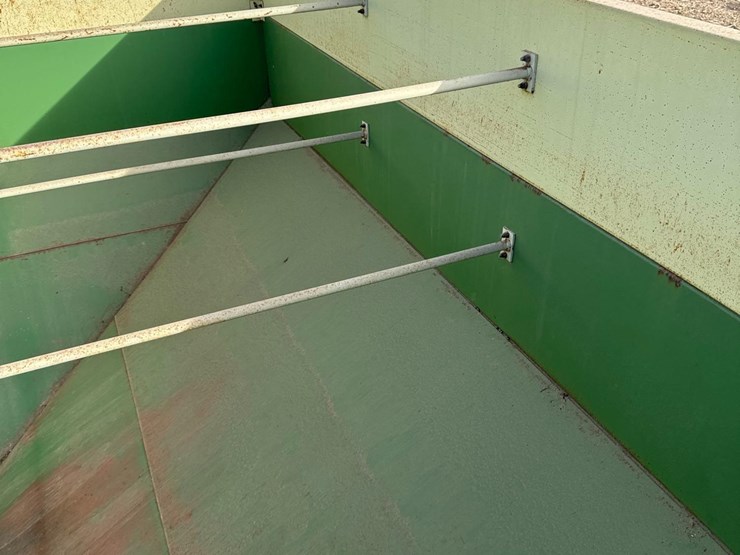 demco-365bu-gravity-wagon-w/-seed-auger-image-25