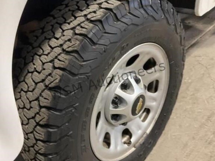 2018-chevrolet-silverado-3500hd-image-8