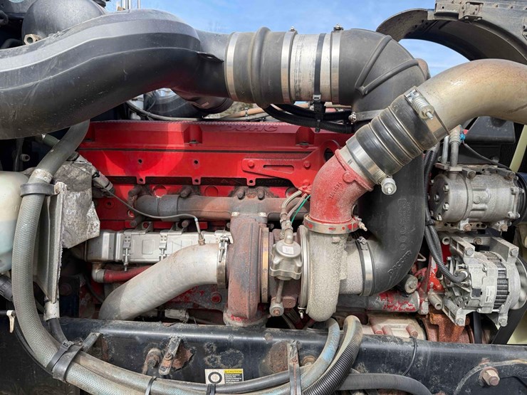 2007-peterbilt-379-image-12