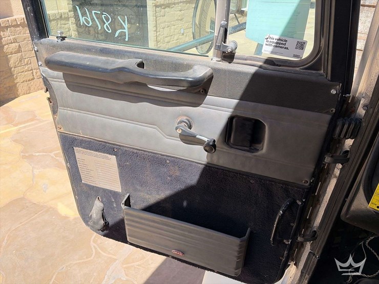 2001-peterbilt-378-image-9