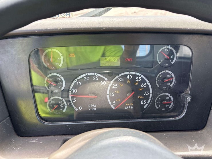 2003-sterling-l7500-image-25