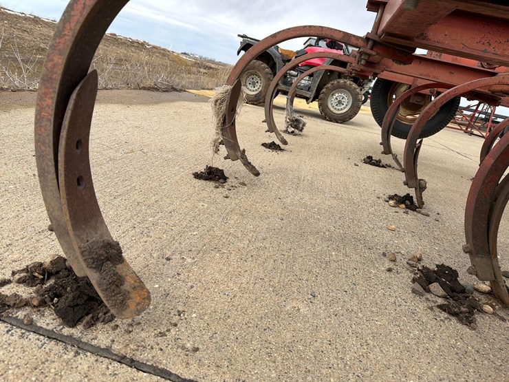 bush-hog-10-shank-chisel-plow-image-18