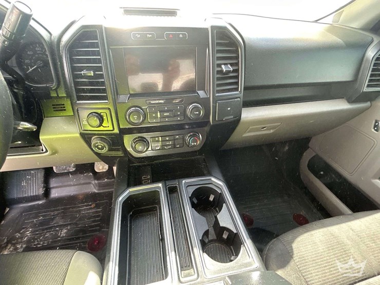 2019-ford-f150-image-18