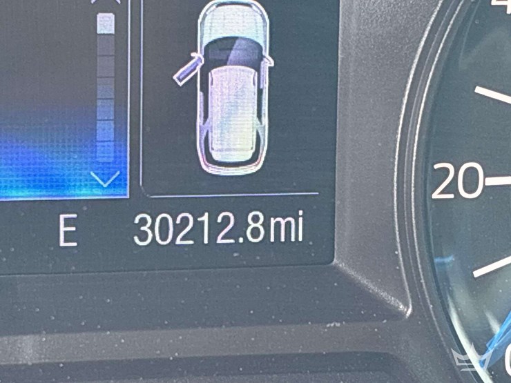 2016-ford-explorer-image-6