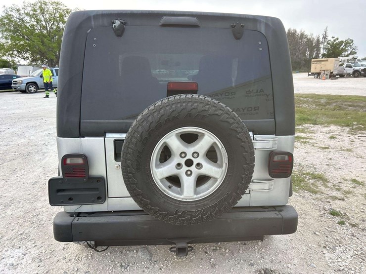 2003-jeep-wrangler-image-26