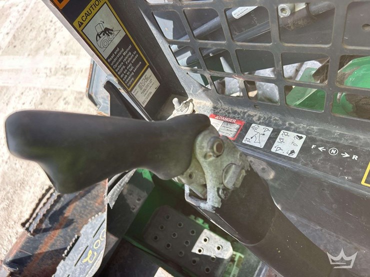 2019-deere-314g-image-14