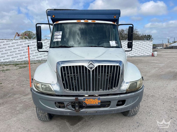 2007-international-durastar-4300-image-25