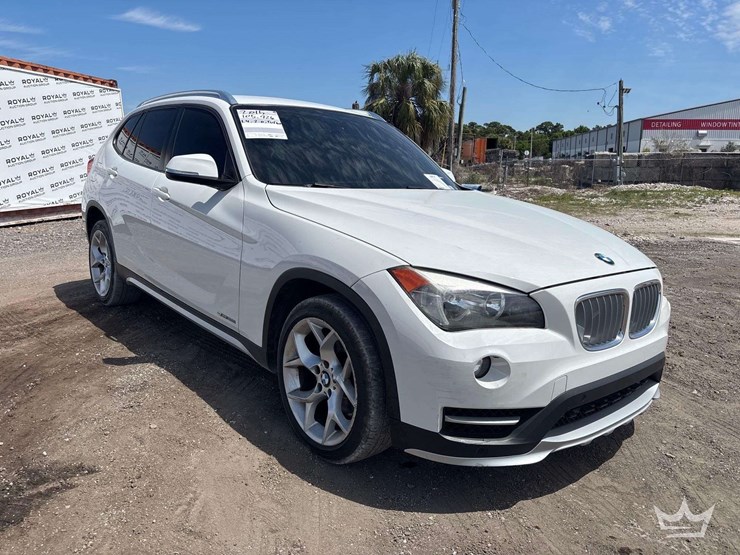 2015-bmw-x1-suv-image-2