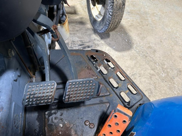 new-holland-tn55-image-20