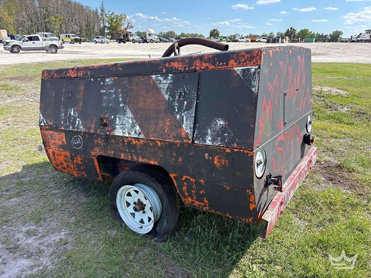 towable-air-compressor-image-4