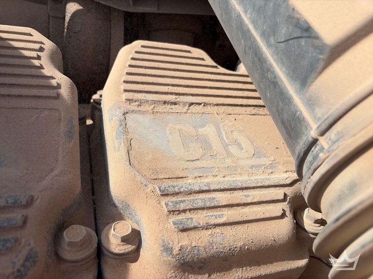 2007-peterbilt-379-image-17