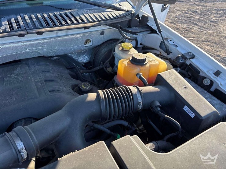 2016-ford-expedition-image-7