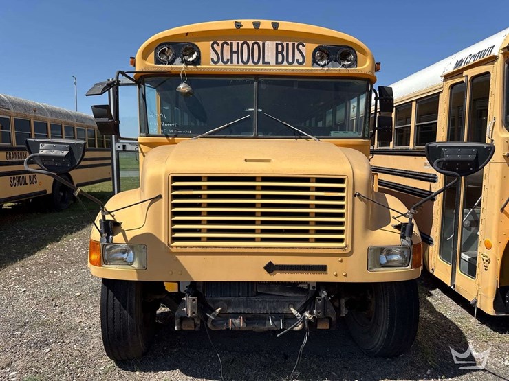 2001-international-2001-image-2