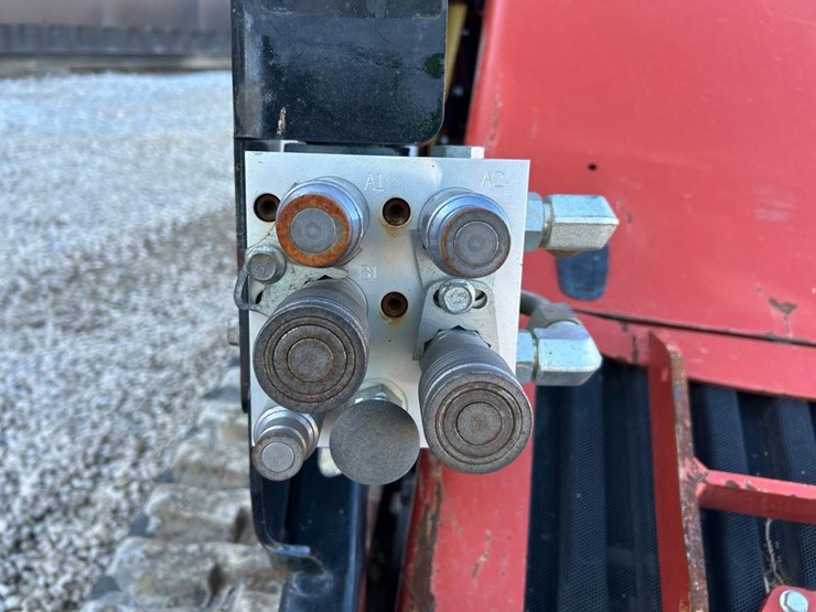 ditch-witch-sk1550-image-10