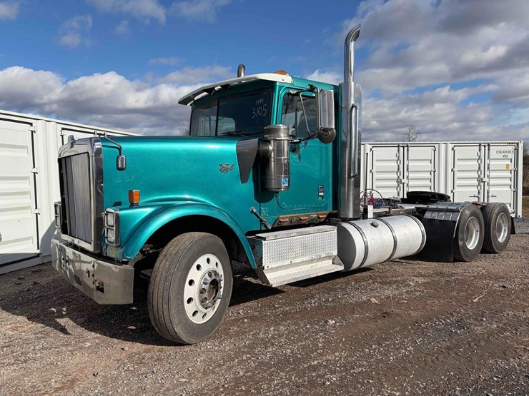 1999-international-eagle-tandem-axle-road-tractor-image-1