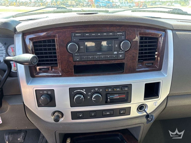 2008-dodge-ram-1500-image-19