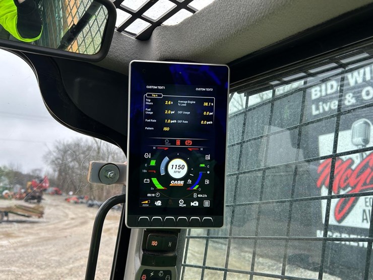 2024-case-tv450b-image-23