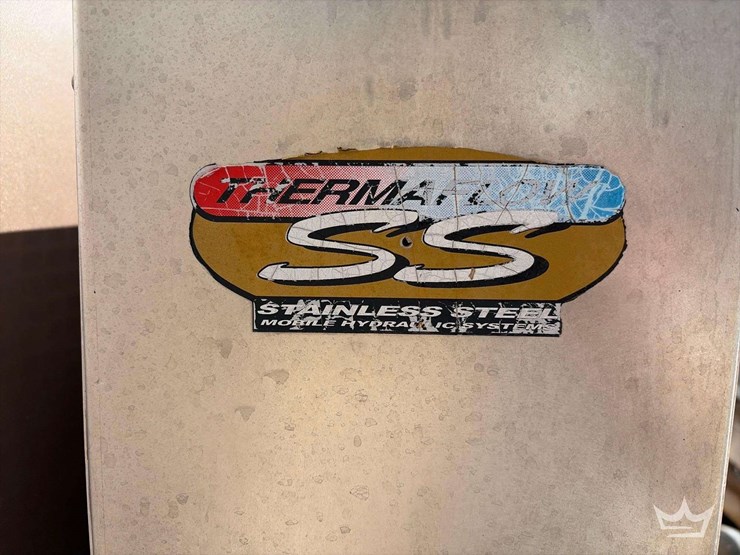 2011-kenworth-t800-image-24