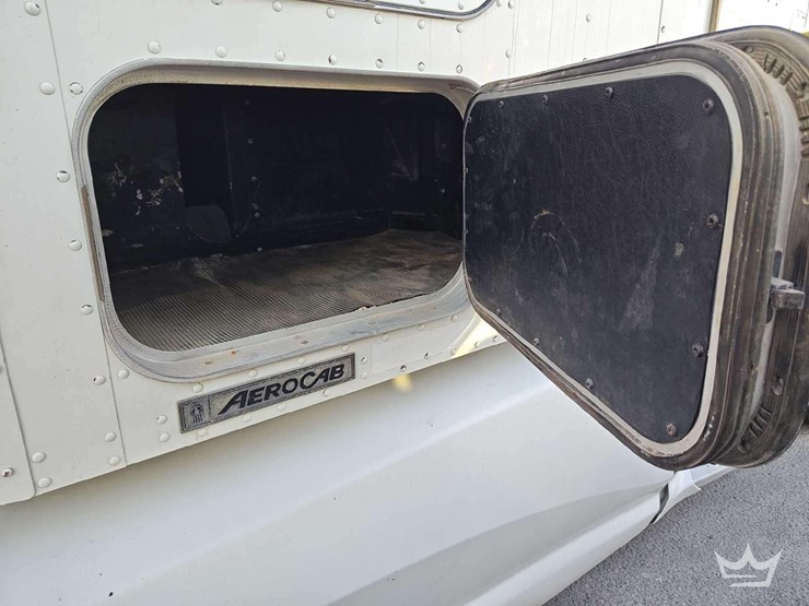 2012-kenworth-t660-image-22