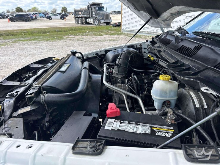 2012-dodge-1500-image-9