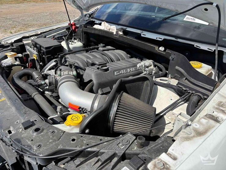 2011-jeep-grand-cherokee-laredo-image-19