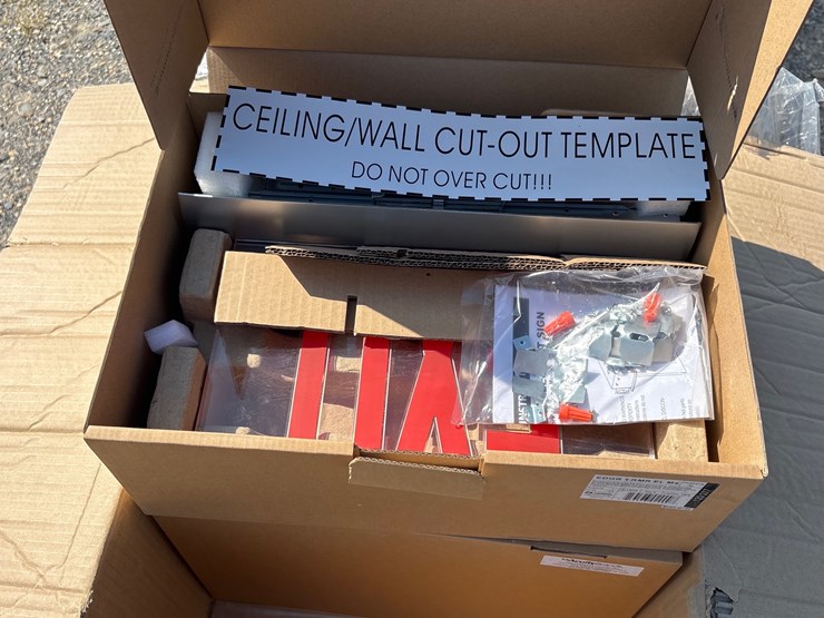 #8034-•-edge-lit-flush-mound,-led-exit-signs,-20-count-image-2