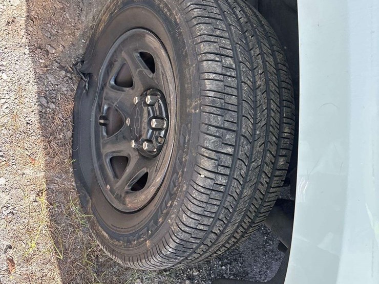 2019-chevrolet-tahoe-image-23