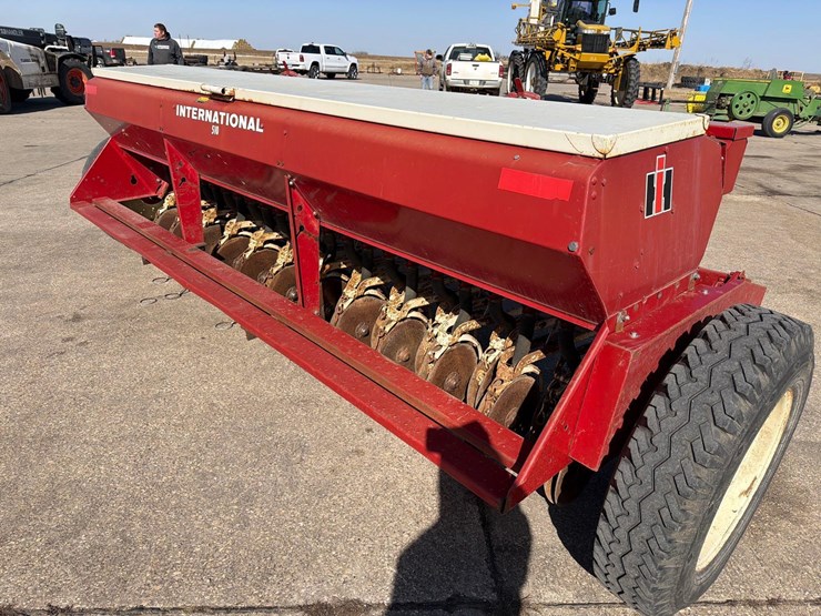 international-510-image-17