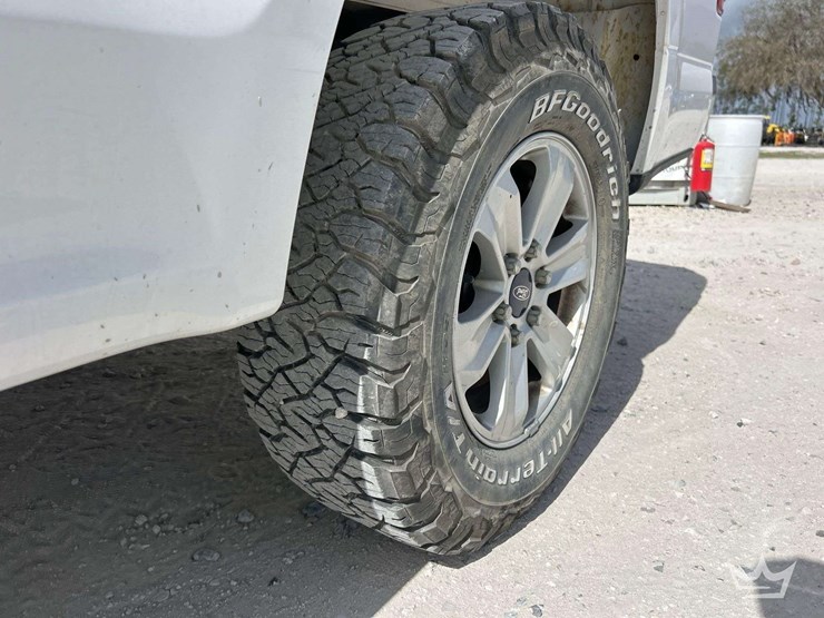 2019-ford-f150-image-25