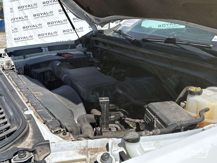 2022-gmc-sierra-2500-image-8