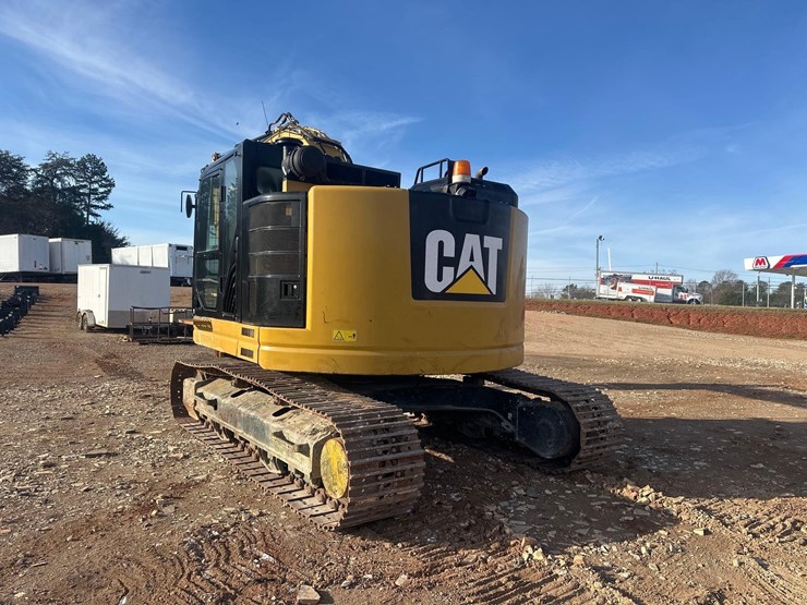2020-caterpillar-325flcr-image-8