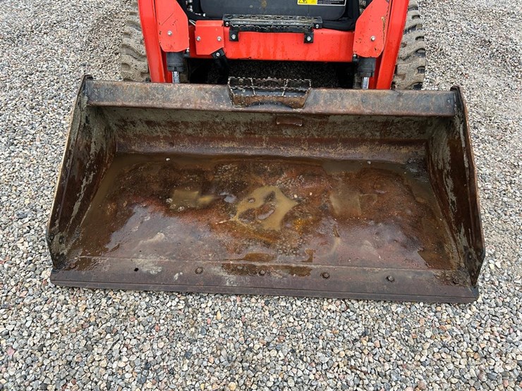 kubota-svl75-3-image-9