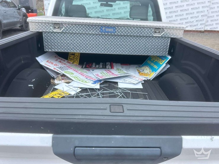 2017-ford-f150-image-13