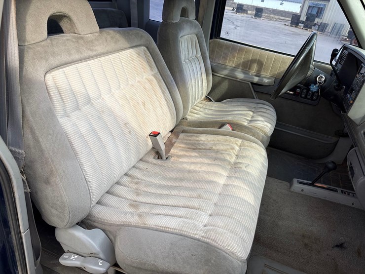 1993-gmc-sierra-1500-image-34