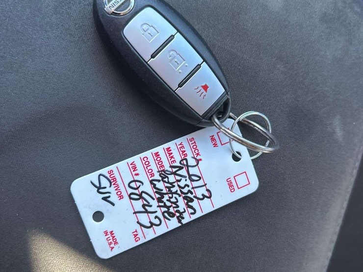 2013-nissan-pathfinder-image-27