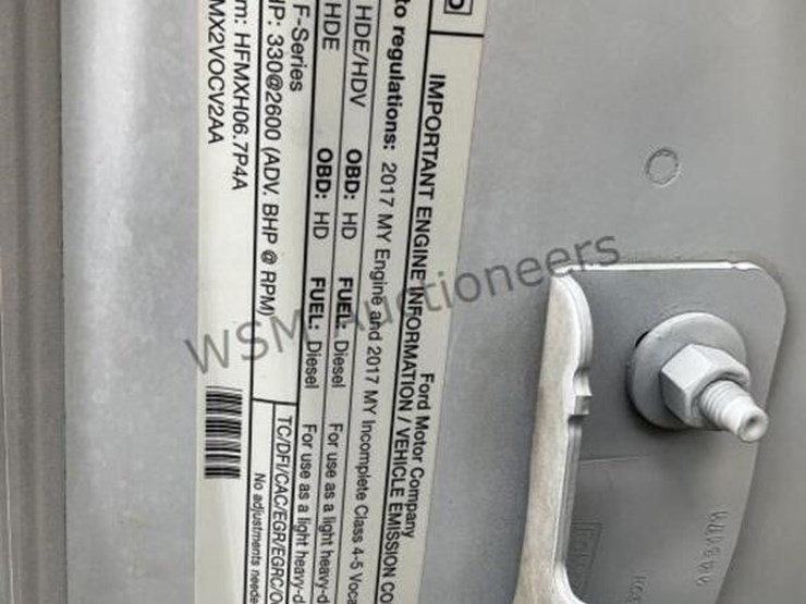 2017-ford-f550-image-13