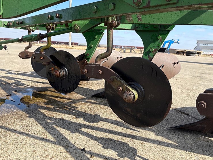 john-deere-5-image-17