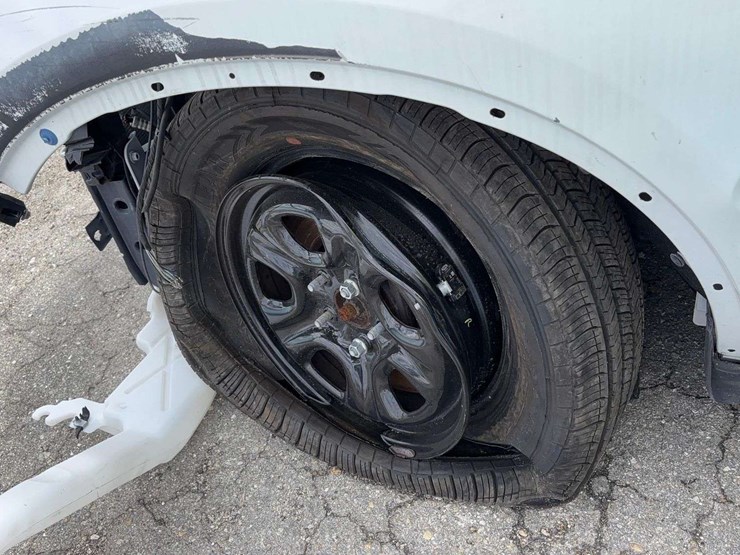 2023-dodge-durango-image-16