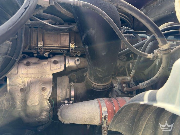 2018-freightliner-cascadia-125-image-8