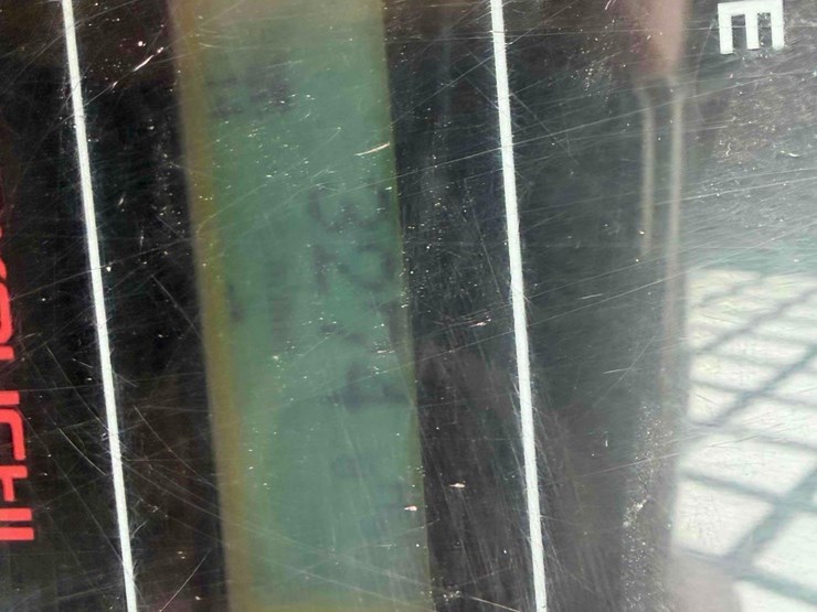 2015-takeuchi-tl8-image-13