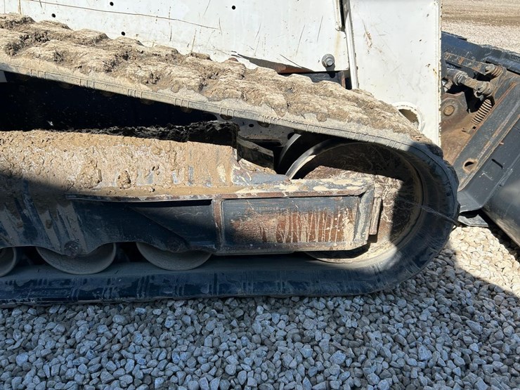 bobcat-t650-image-14